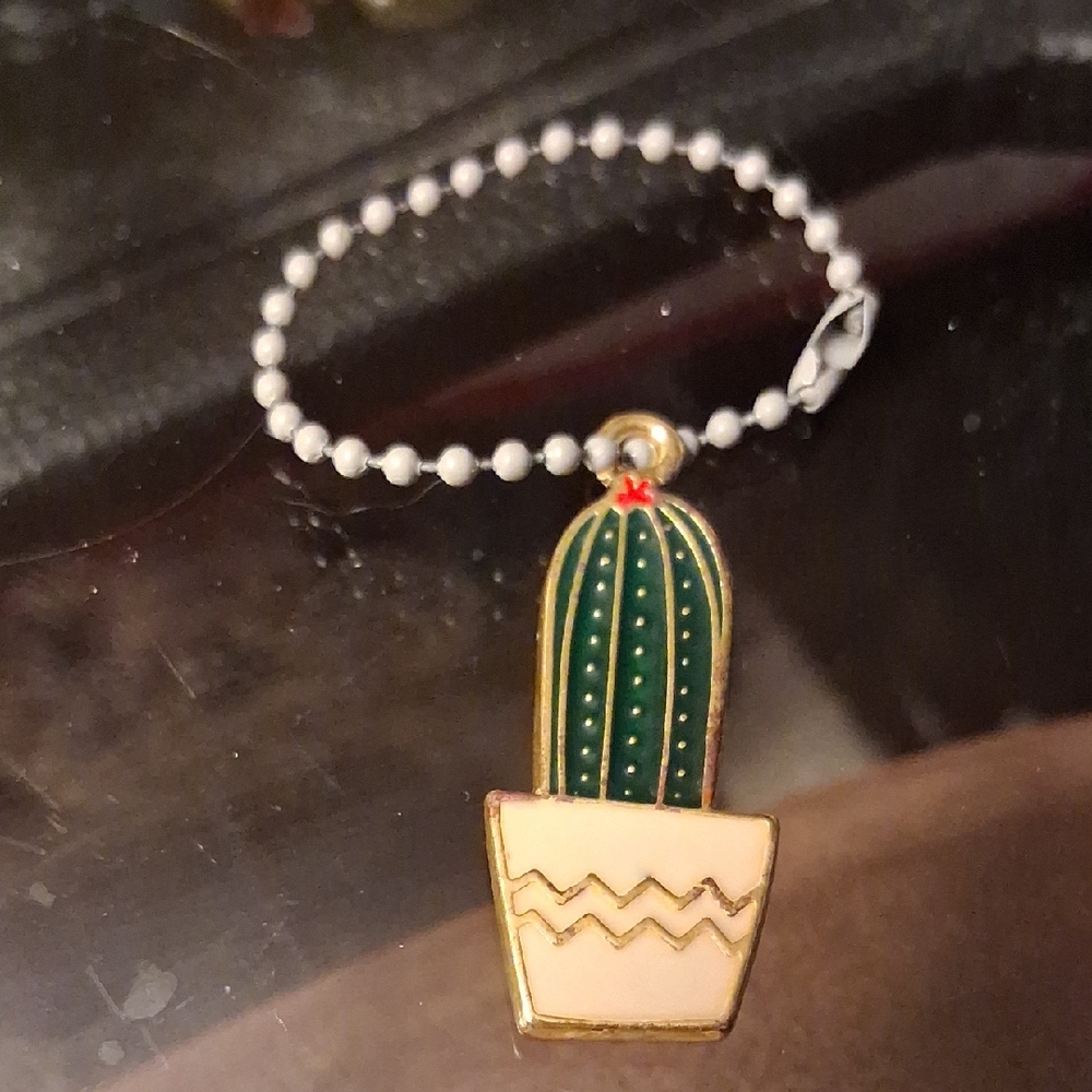 CACTUS KEYCHAIN